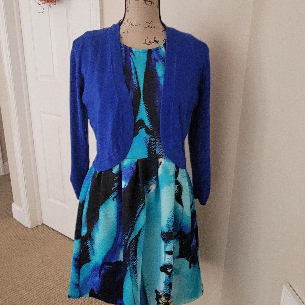 Apt 9 Dress 8 & Shrug Medium Blue, Black, Green